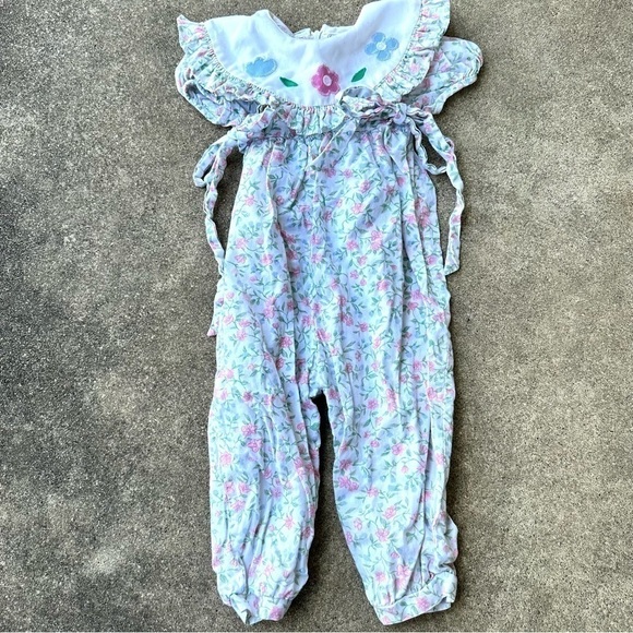 Vintage Sylvia Whyte Floral Ruffle Romper - Picture 1 of 6